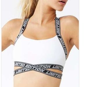 Forever21 GYM top Sports Bra